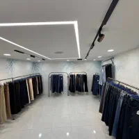 فروشنده فروشنده پوشاک