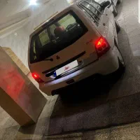 ماشین ۱۱۱ تمیز و خونگی