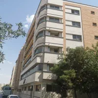 تجاری-200متری-بربهارستان-شرقی-لوکیشن-عالی