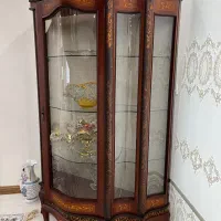 ویترین منبت کاری