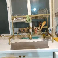 اب چکان ایستاده  درحدنو