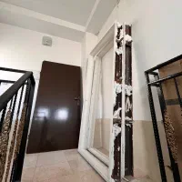درب چوبی با چارچوب