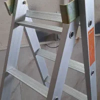 نردبان مخابراتی کشویی المینیومی