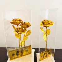 کادو گل طلایی با کارت