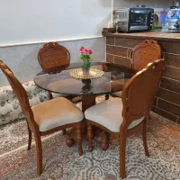 میز غذاخوری ۴ نفره