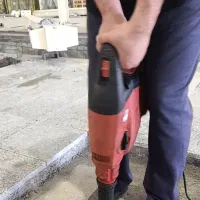 سوراخکاری بتون و کاشت بولت