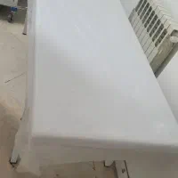 تخت معاینه و پاراوان