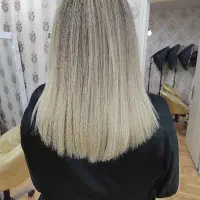 خدمات رنگ و لایت و کراتین وآموزش