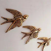 دیوار کوب برنزی
