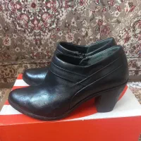 فروش نیم‌بوت زنانه بسیار باکیفیت و شیک