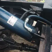 اتاق عقب به همراه جک کمپرسی ۶تن نیسان با باربند