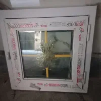 پنجره پی وسی ۷۰ در ۷۰ عالی درجه یک به قیمت سال قبل