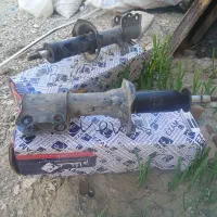 چراغ عقب پراید و کمک فنر جلو