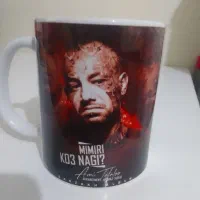 یک عدد لیوان سفید عکس امیر تتلو