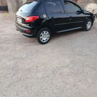 پژو 206هاچبک