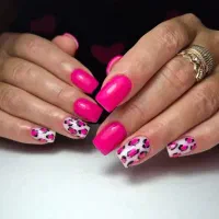 کاشت ناخن ۳۵۰ بلوار معلم