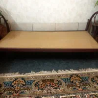 تخت یکنفره