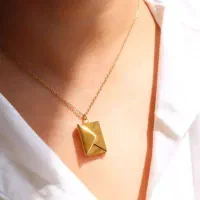 گردنبند،پاکت عشق