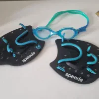 کفی و عینک شنا
