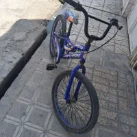 دوچرخه  و 12  موتور شارژی