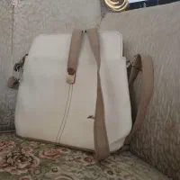 کیف دوشی|کیف، کفش، کمربند|میانه, |دیوار