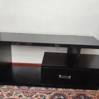 میزتلوزیون دوتکه