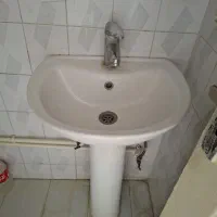 روشویی بهمراه شیر
