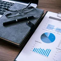 انجام خدمات مالی و مالیاتی