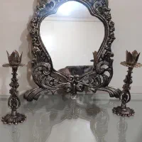 آینه و شمعدان برنزی