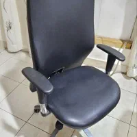 ۲ عدد صندلی مدیریتی لیو