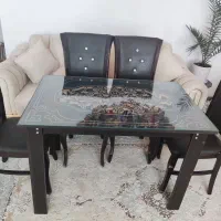میز غذاخوری ۴ نفره