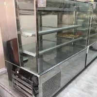 یخچال، ویترین قنادی و ال ای دی برای شیشه مغازه
