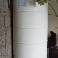 منبع آب ۳۰۰ لیتری ایستاده