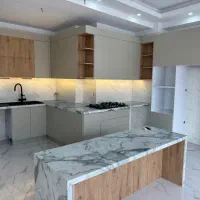 ۱۰۰ متر ، نوساز و کلید نخورده / بعثت