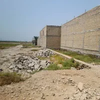 زمین-دربیست-متری