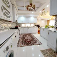 ۸۸ متر / فول امکانات / خیابان کلهر رودکی