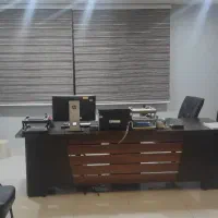 ۶۷ متر دفترکار منصور