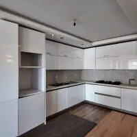 آپارتمان دو طرف نور ۱۱۰متر خیابان ورزشگاه