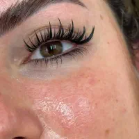 کاشت مژه هیدن (اکستشن نیست) قیمت همه مدل ۴۰۰