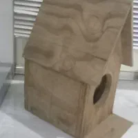 لانه پرنده چوبی