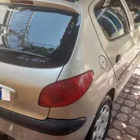 ماشین ۲۰۶