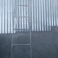 نردبان با لوله ی گاز