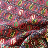 گلیم دستباف