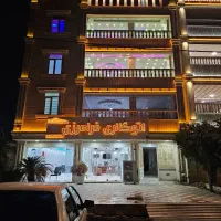 فروش تجاری ۱۰5 متری تنگک دوم خیابان استادیوم