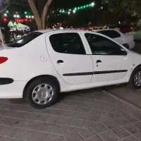 ۲۰۶ مدل ۸۸ آس دی وی ۸ v8