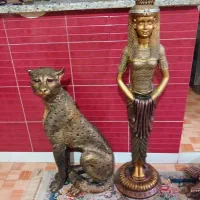 مجسمه پلنگ و ملکه مصر