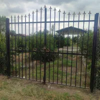 زمین باغ 300مترسنددارامتیازآب فنس کشی آماده