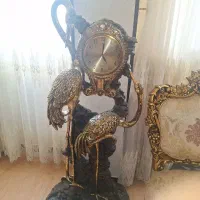 ساعت ایستاده تزئینی