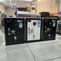 گاوصندوق مدل 300KL رمزدار ساده