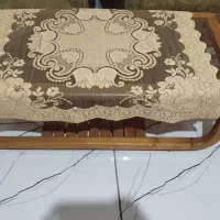 یک عدد میز وسط و سه عدد عسلی